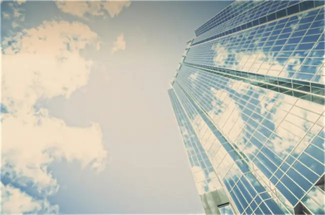 余崇鉴大学简介